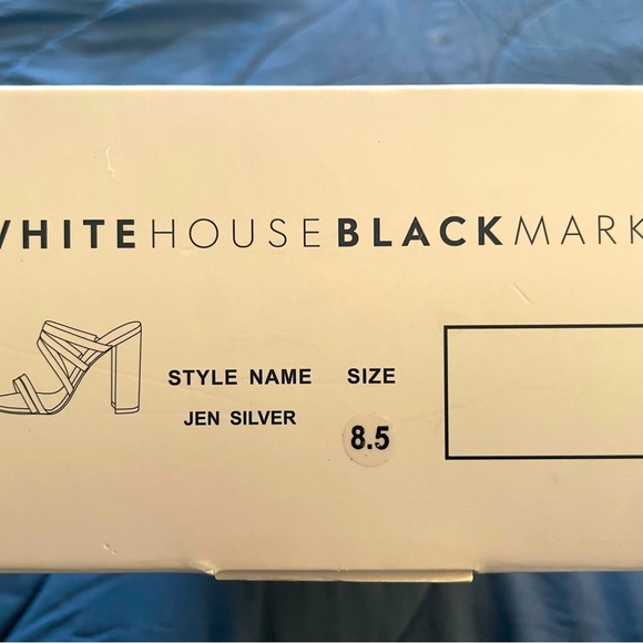 White House Black Market - Picture 7 of 7